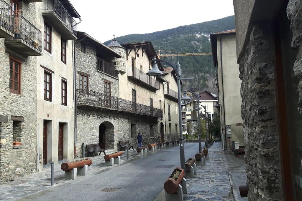 Apartament Gran Pirineu Montferrer Ngoại thất bức ảnh